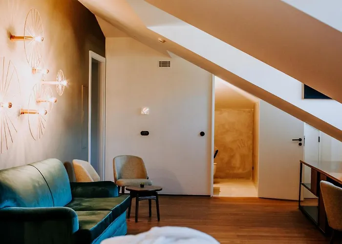 Exmo Hotel By Olivia