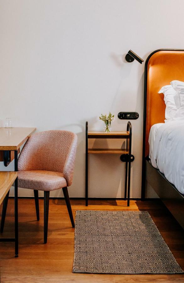 Exmo. Hotel 4*