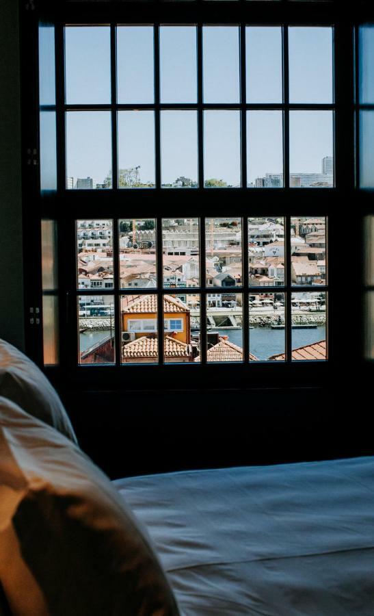 Exmo By Olivia Hotel 4*